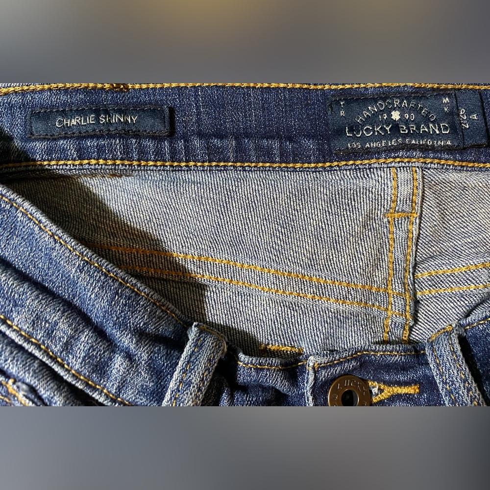 Lucky Brand Classic Blue Denim Women's Jeans - Picture 4 of 4